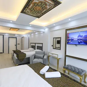 Hotel&guesthouse Estambul